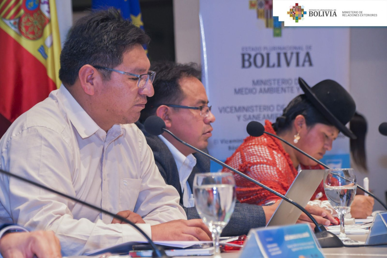Bolivia muestra avances en defensa del agua como un derecho humano