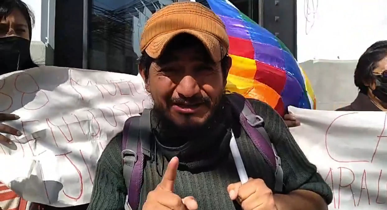 Comité impulsor del juicio instala vigilia en la Fiscalía y exige que Áñez sea juzgada por las masacres