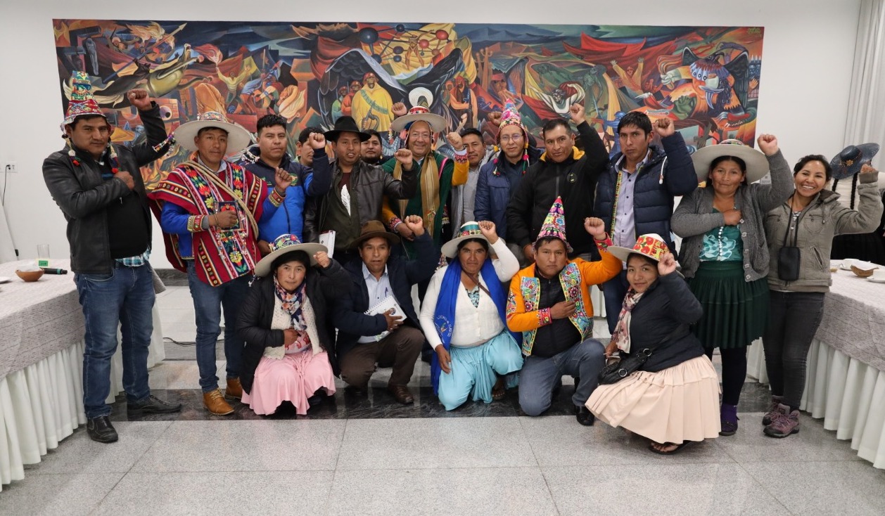 Presidente coordina ejecución de proyectos para la Región Andina de Cochabamba