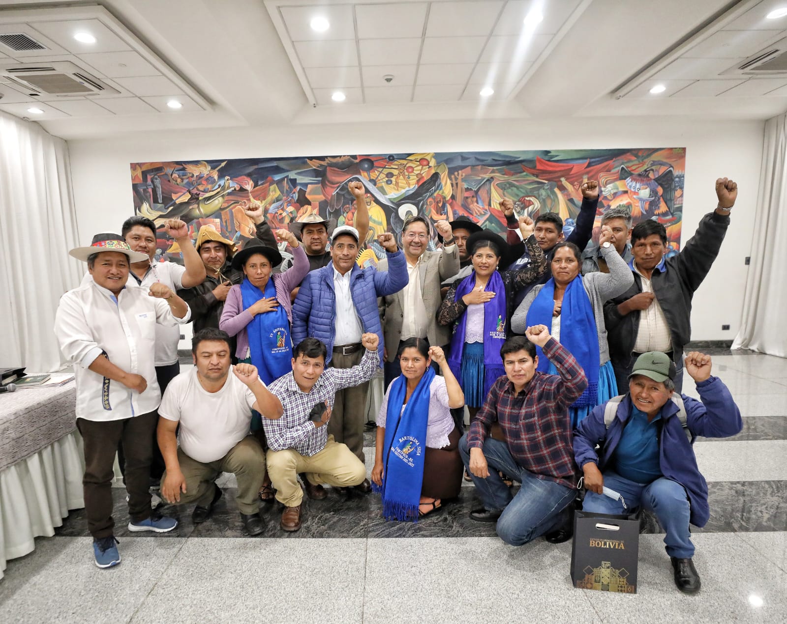 Presidente asegura que la unidad es la clave para seguir en la senda de la estabilidad y la certidumbre