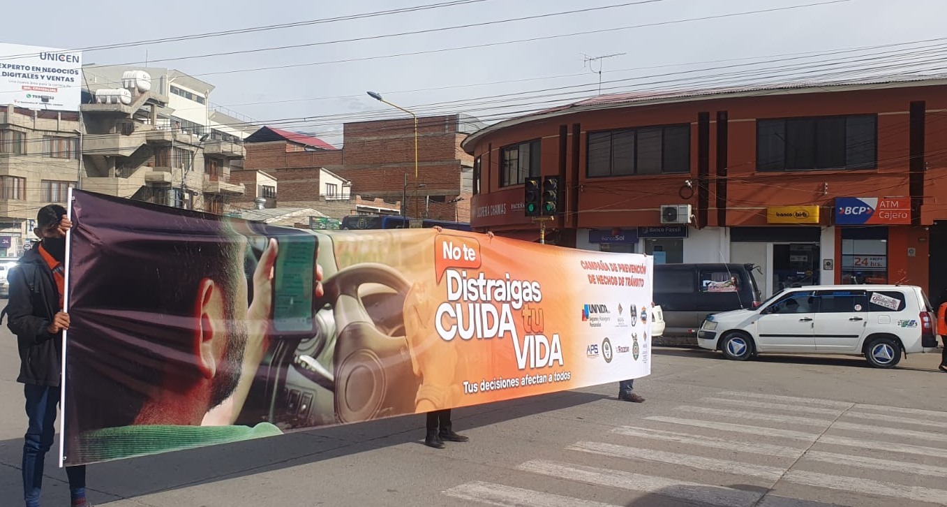 Campaña “No te distraigas, cuida tu vida”: Univida organiza caravanas, talleres y ferias para prevenir accidentes de tránsito 