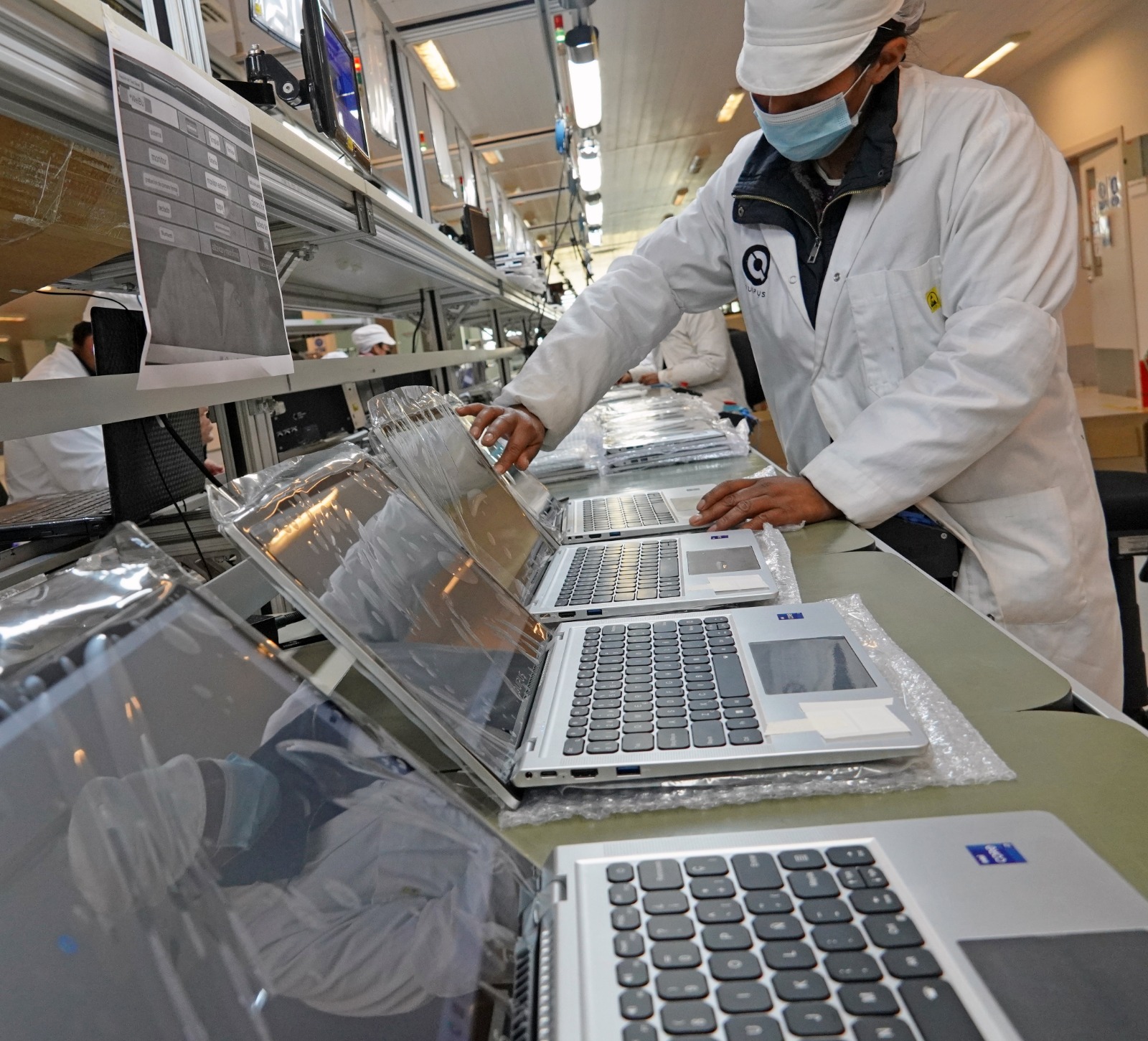 Estatal Quipus obtiene Bs 120.000 por ventas de nuevo stock de computadoras en enero