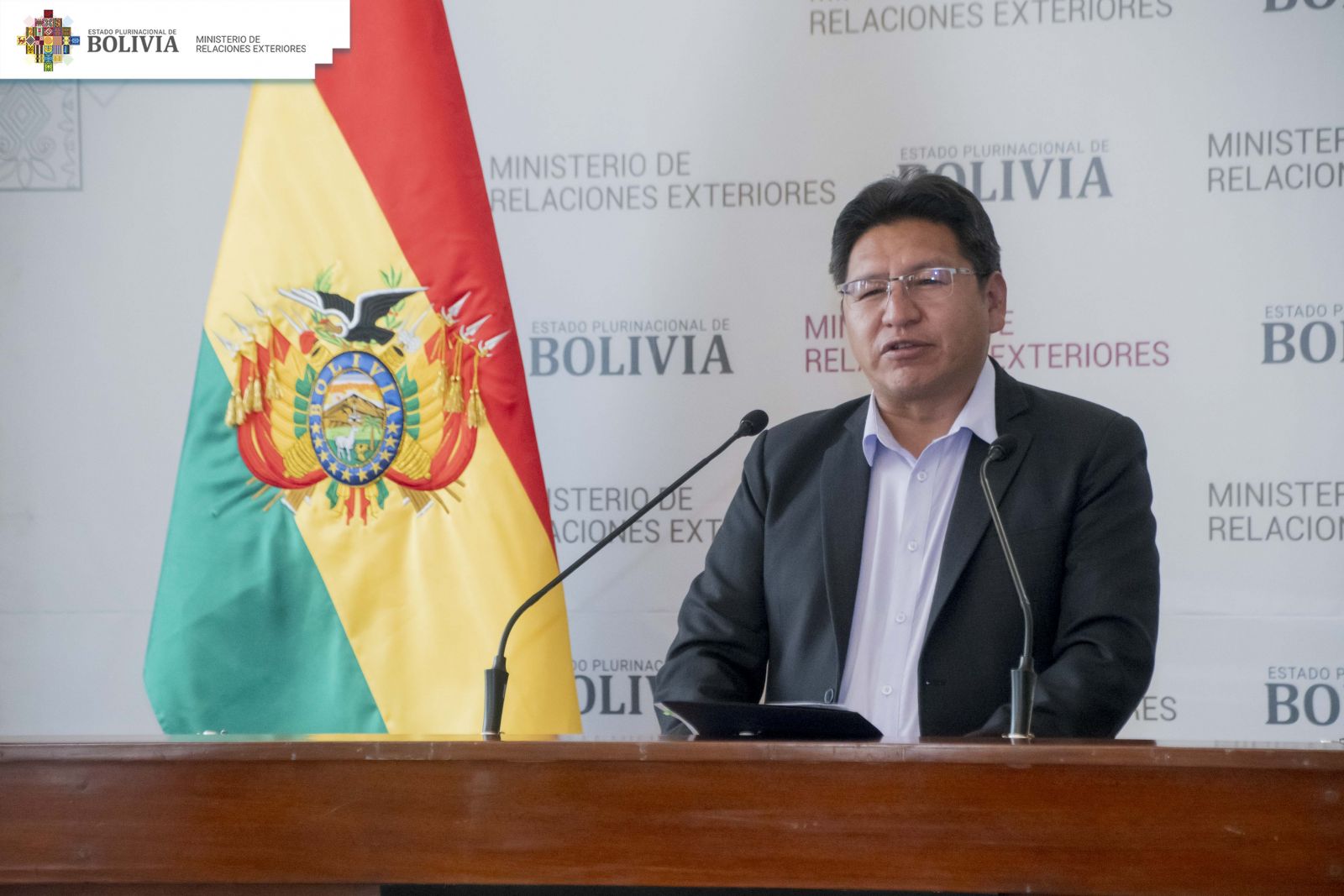Bolivia activa gestiones para la revisión y retiro de la coca de la lista de estupefacientes