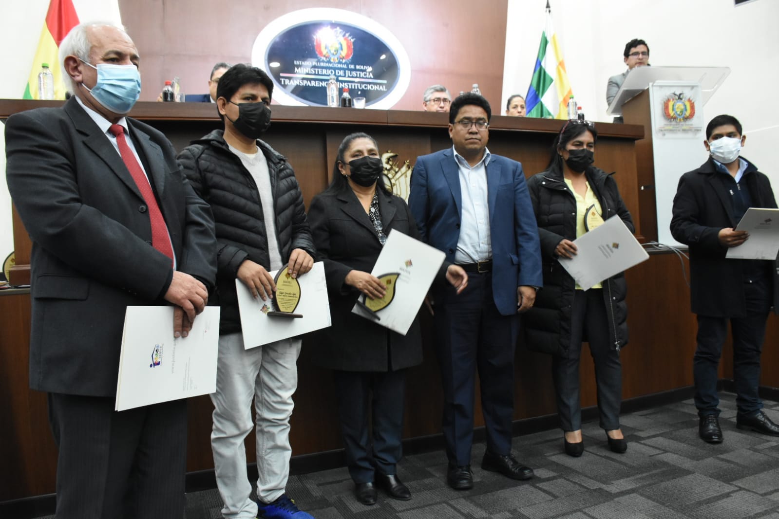 Estado cumple con desagravio a exvocales del TSE, relator de la CIDH recuerda “abuso del derecho penal”