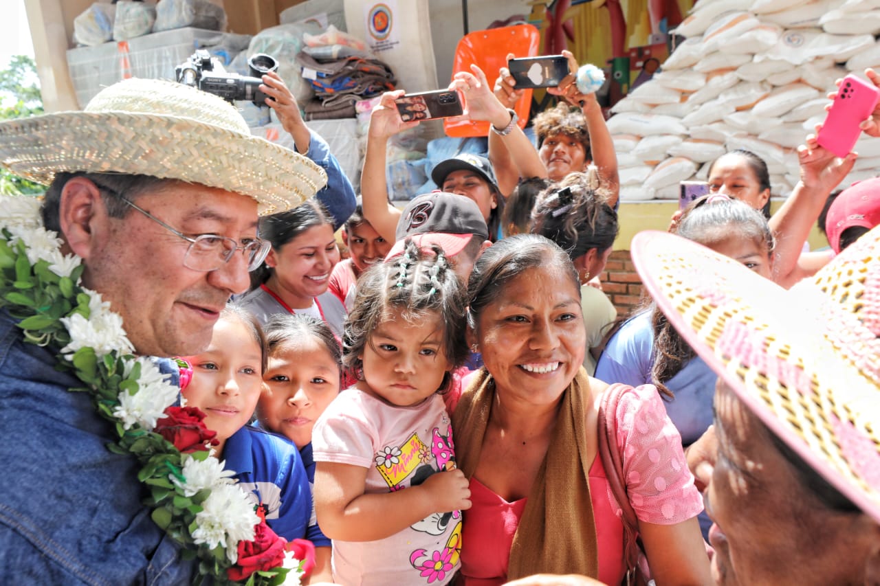 Gobierno entregó ayuda humanitaria a 83.627 familias en 161 municipios desde enero