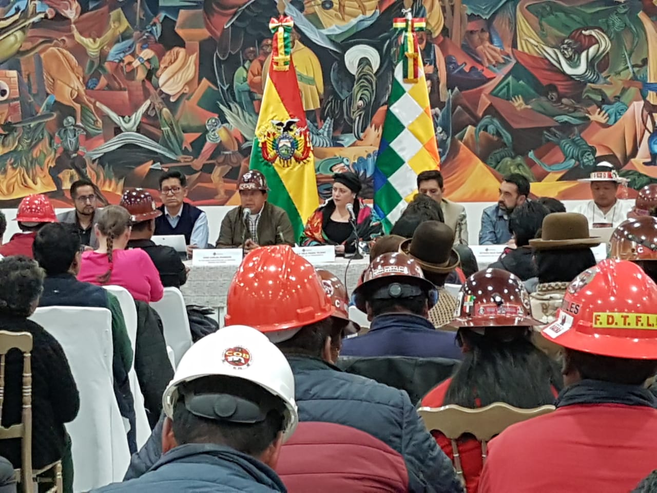 COB agenda en diálogo con el Gobierno el congreso de educación y perfila un amplio debate nacional