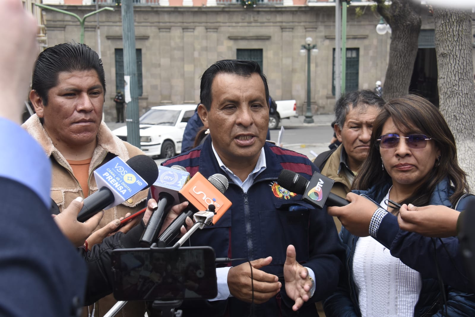 Gremiales y transportistas reportan normalidad y califican que la convocatoria al paro fue un “total fracaso”