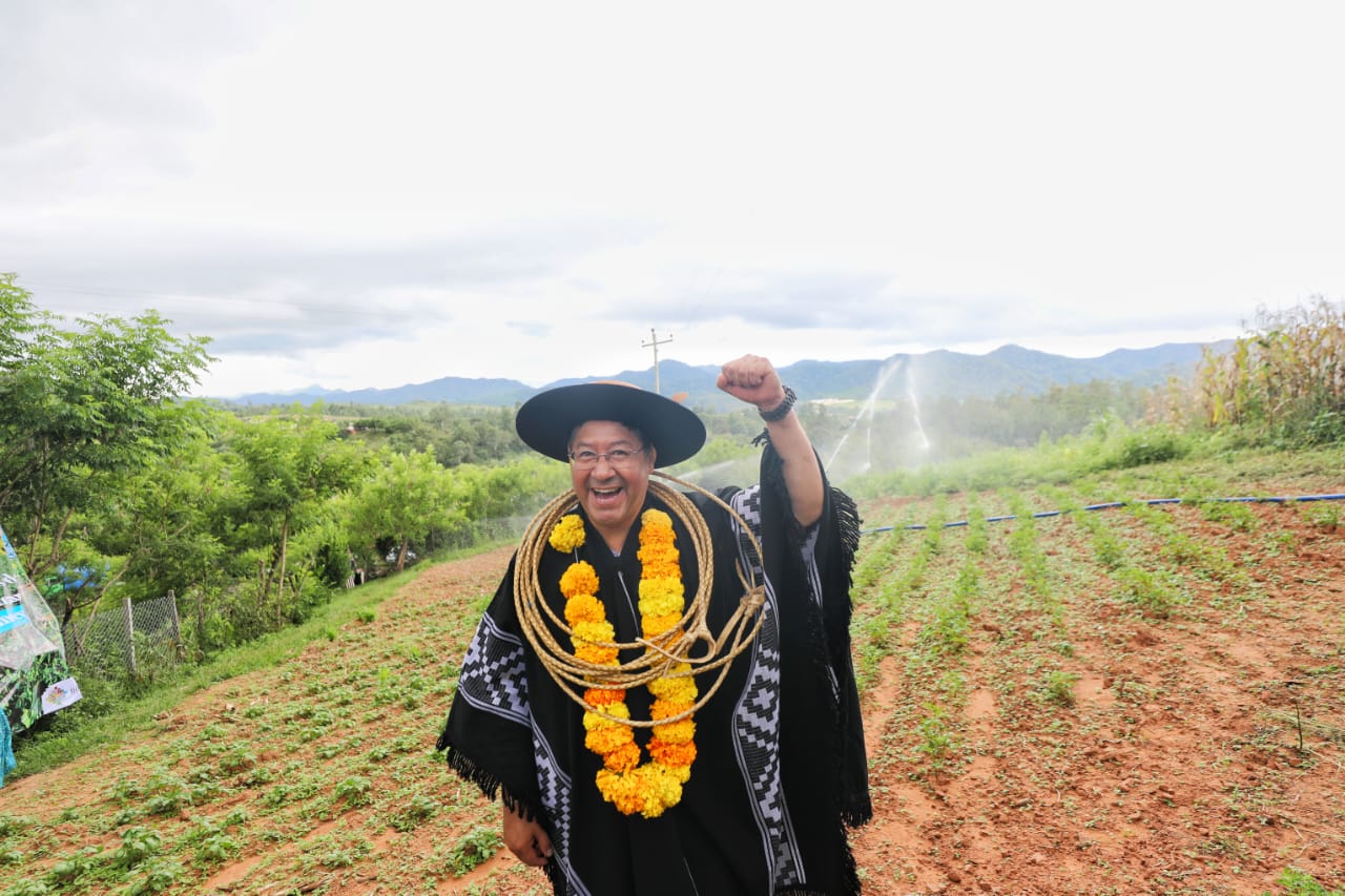 Presidente inaugura un moderno sistema de riego presurizado para mejorar la producción en Entre Ríos