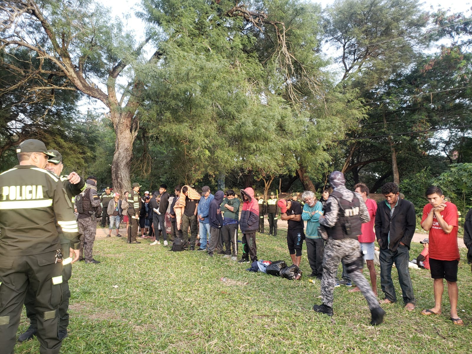Operativo en el Cordón Ecológico concluye con el arresto de 52 personas en situación de calle