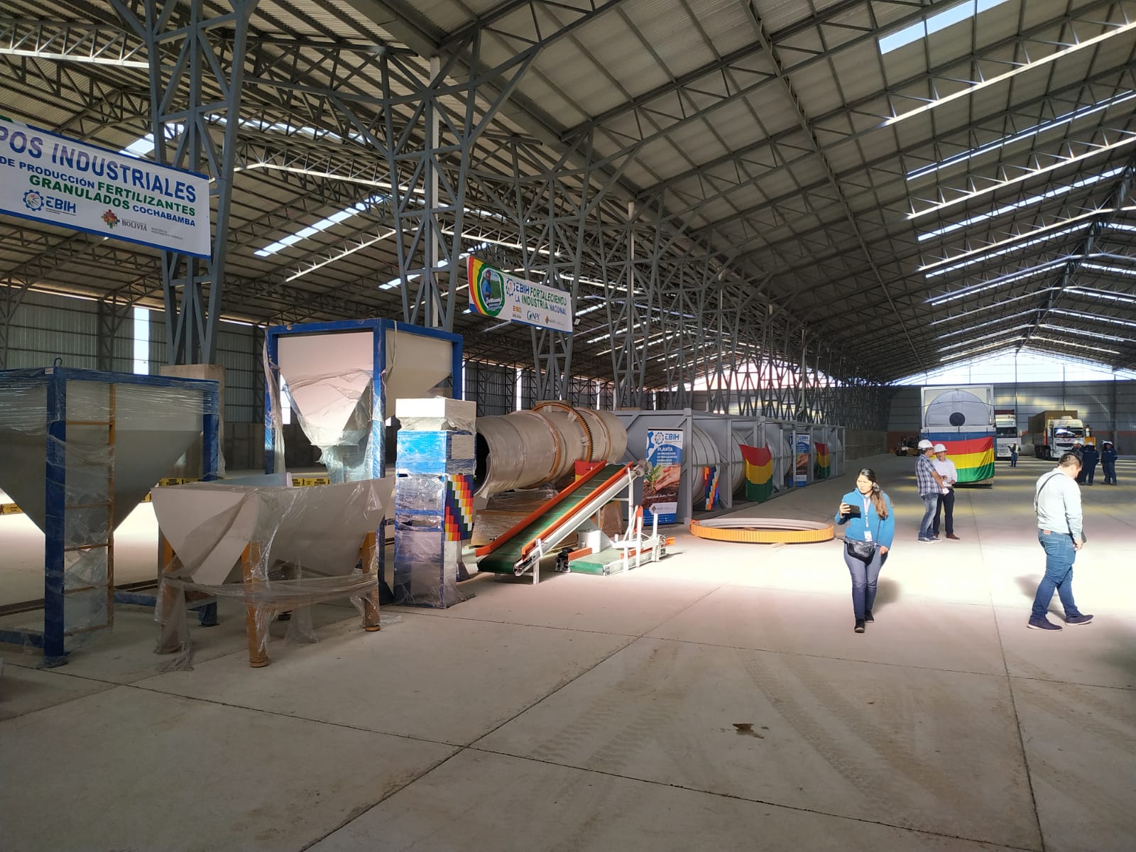 Planta NPK generará ingreso de Bs 290 millones por la venta de 60.000 toneladas de fertilizantes granulados