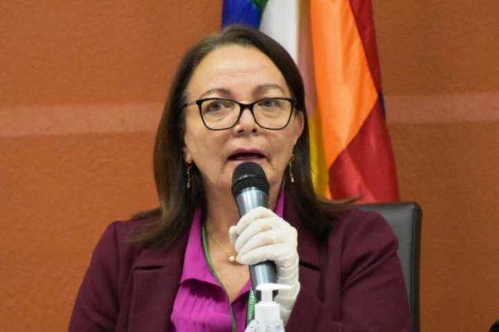 Justicia viabiliza desarraigo para exministra Roca para que viaje a Argentina