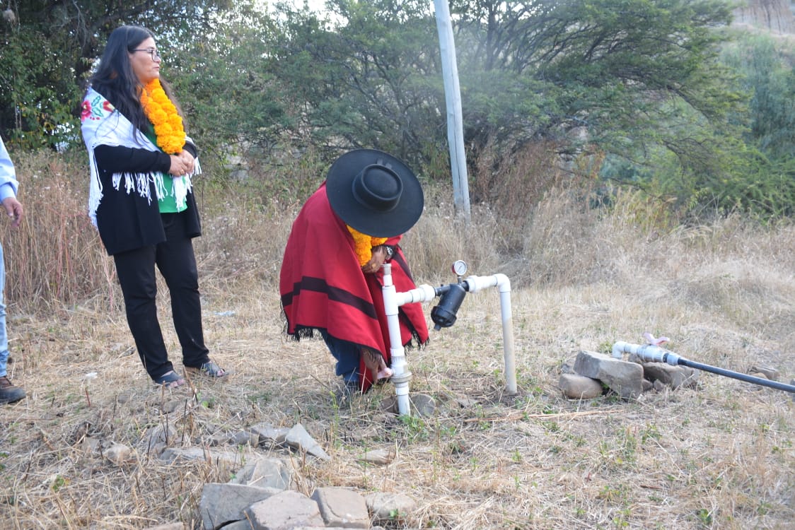 En Tarija entregan moderno sistema de riego para mejorar e incrementar la producción agropecuaria