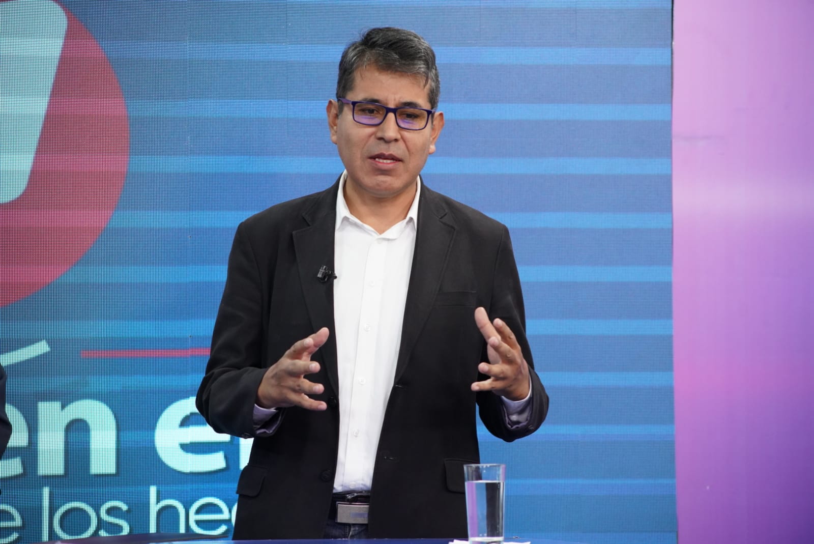 Activista por los DDHH: La despatriarcalización en la malla curricular es un avance en materia de derechos