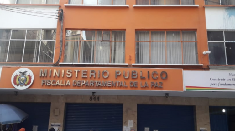 Ministerio Público cita a declarar a exministro Santos Cruz