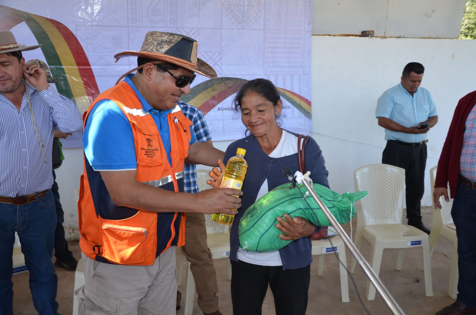 Entregan 12 toneladas de ayuda humanitaria para 620 familias afectadas por la sequía