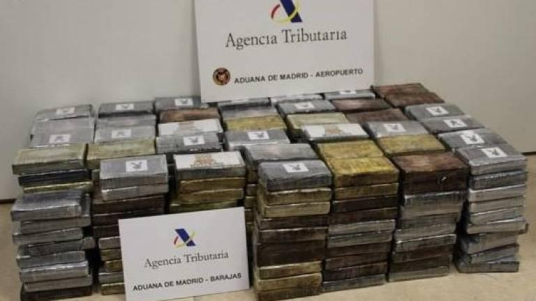 Lima exige dar con los “peces gordos del narcotráfico”en pesquisa por envío de droga a España