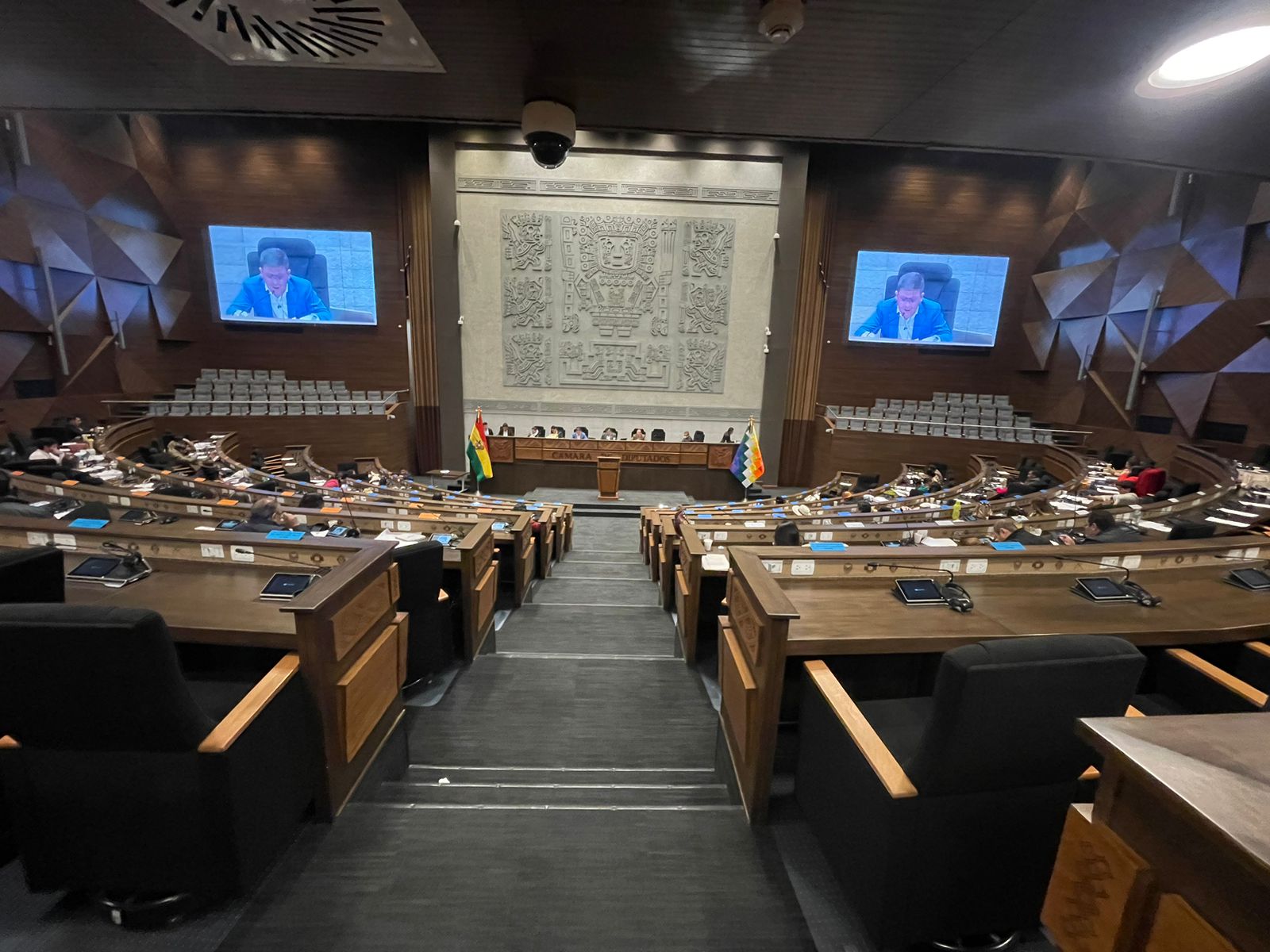 Diputados viabiliza crédito de $us 500 millones del BID