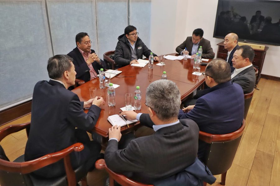 CEO de CATL confirma inversión de $us 1.400 millones para industrializar el litio y evalúa incrementar inversiones en Bolivia