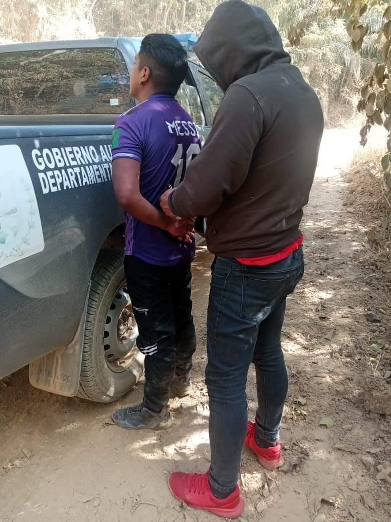 Aprehenden en los Yungas al principal sospecho de asesinar a Samanta y su pequeña hija