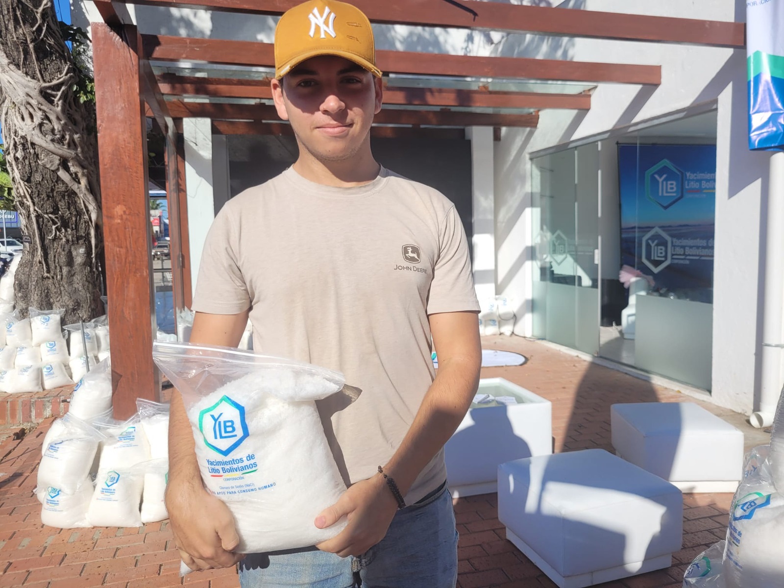 YLB produjo más de 3 millones de toneladas de sal para ganado vacuno y proyecta exportarlo a Brasil