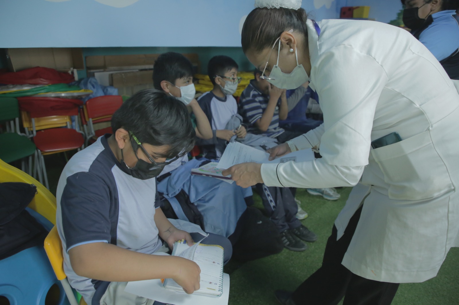 Gobierno afina detalles de un nuevo protocolo de bioseguridad para el retorno a clases