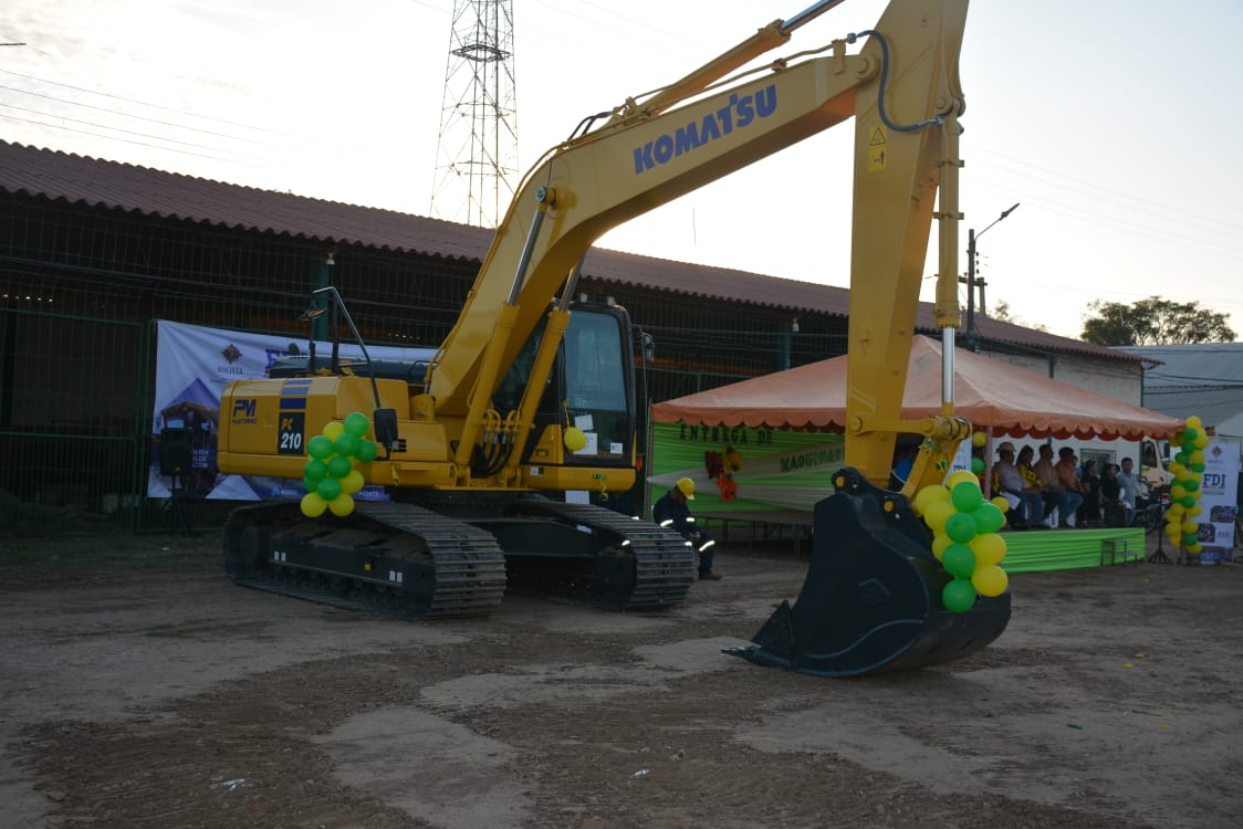 Invierten casi Bs 5 millones en maquinaria para mejorar y proteger la producción en Cochabamba y Santa Cruz