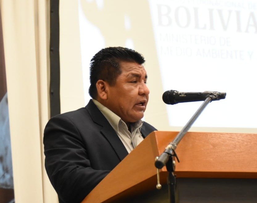 Viceministra de Comunicación revela que el presidente Arce pidió la renuncia de Santos Cruz