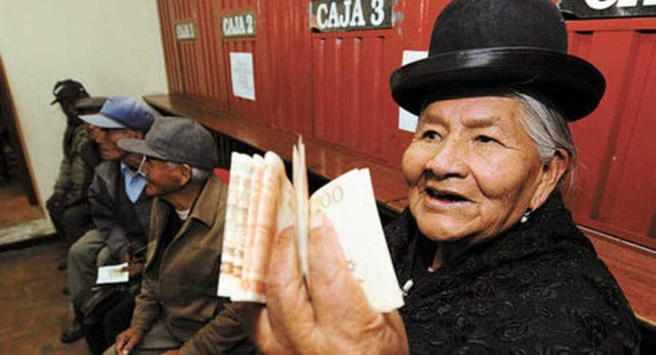 “De manera excepcional”, Gobierno incrementa rentas de jubilados del Sistema de Reparto y del Sistema Integral de Pensiones