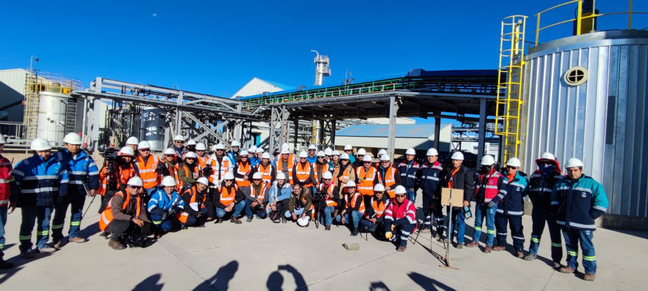 Periodistas e influencers visitan la construcción de la nueva Planta Industrial de Carbonato de Litio 