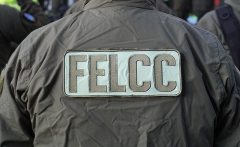 Desbaratan banda de atracadores en medio de una balacera, sustrajeron cajas fuertes de firma minera 