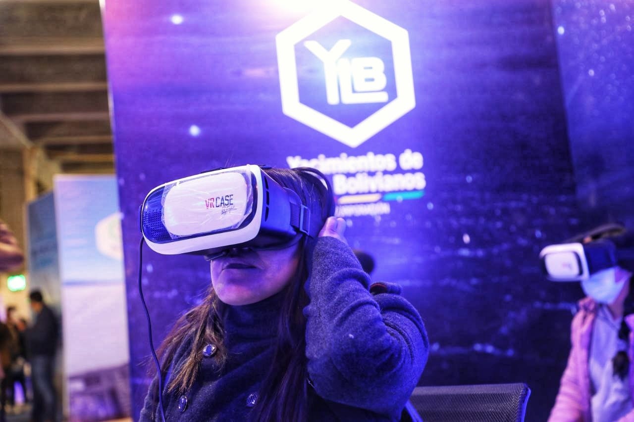 YLB muestra en realidad virtual la extracción y producción de litio en la Feria La Paz Expone 2023 