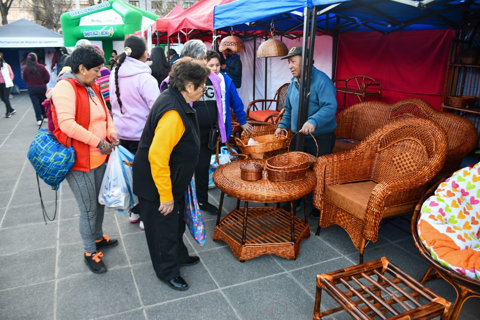 Feria productiva con el sello Hecho en Bolivia genera movimiento económico de más de Bs 250.000