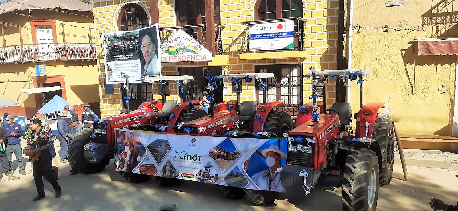 FNDR financia compra de tractores agrícolas para fortalecer la producción del municipio de Independencia