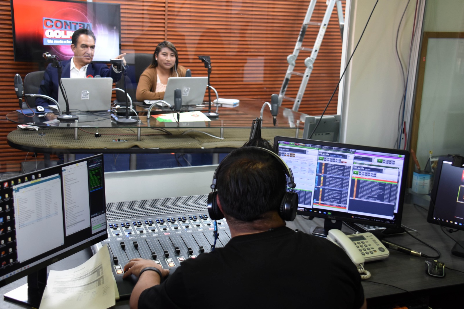 La Radio Illimani - Red Patria Nueva incursionó en la era digital. Foto: Gonzalo Jallasi.