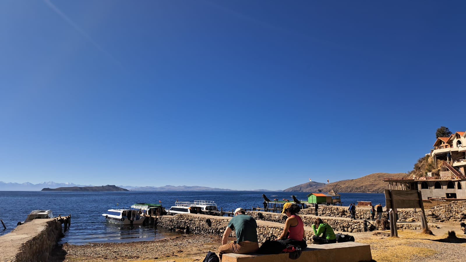 Nivel del lago Titicaca desciende y se acerca al mínimo histórico de 1996