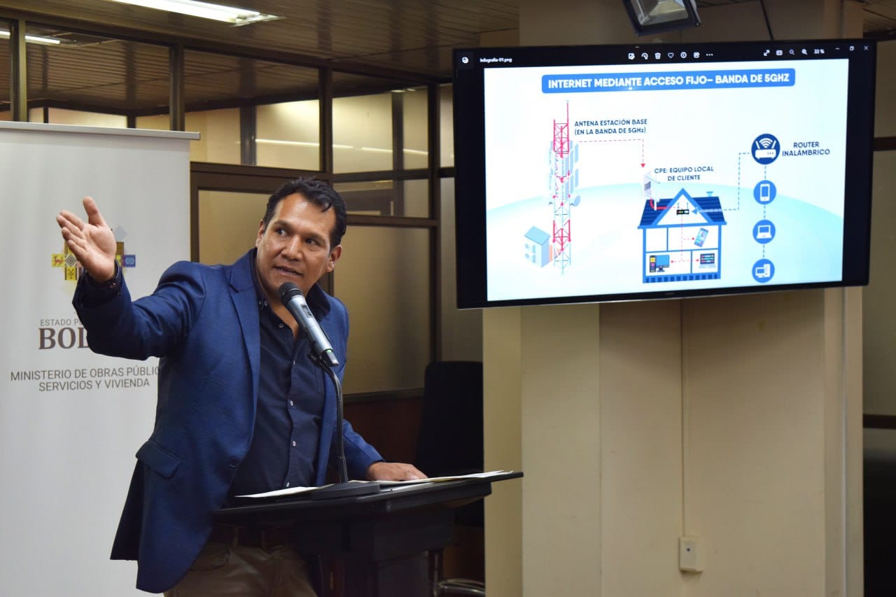 ATT lanza convocatoria para provisionar internet fijo al área rural