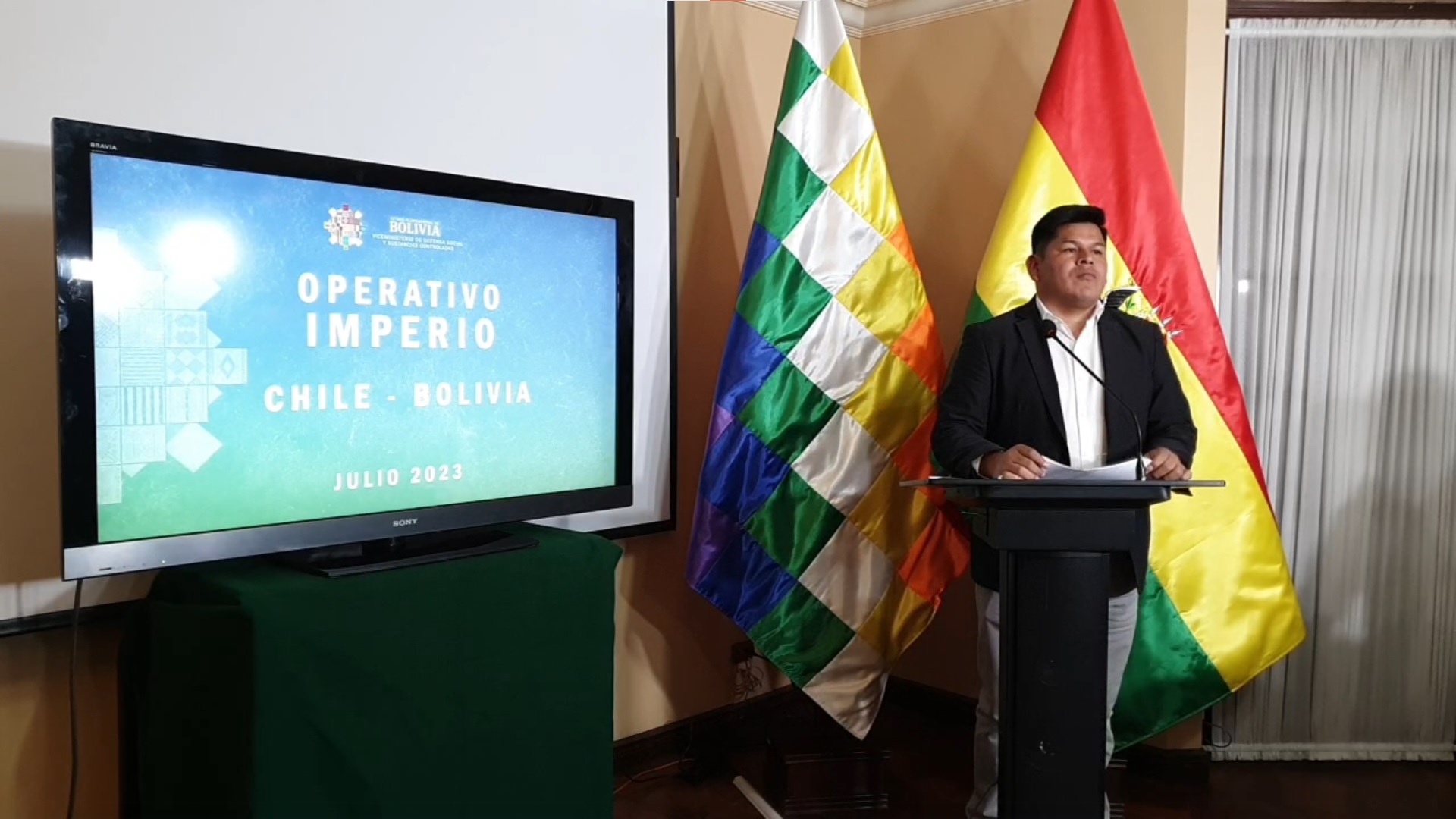 Droga secuestra en Arica es resultado del operativo Bolivia-Chile, hay un aprehendido y se tiene identificada a empresa vinculada