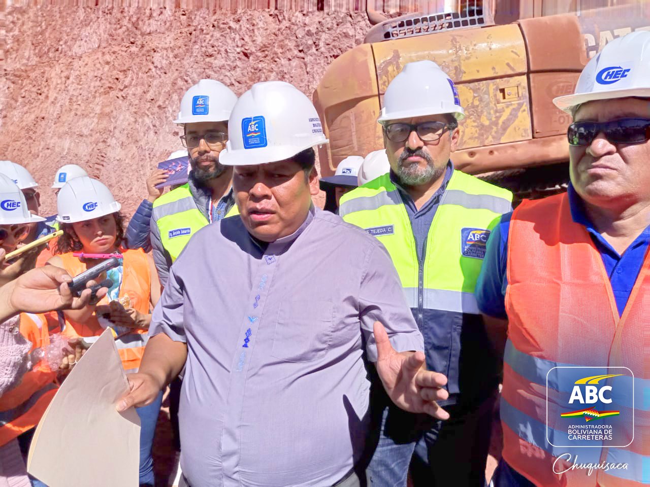 ABC prioriza la construcción de la carretera Okinawa – Los Troncos y solicita contraparte de la Gobernación de Santa Cruz