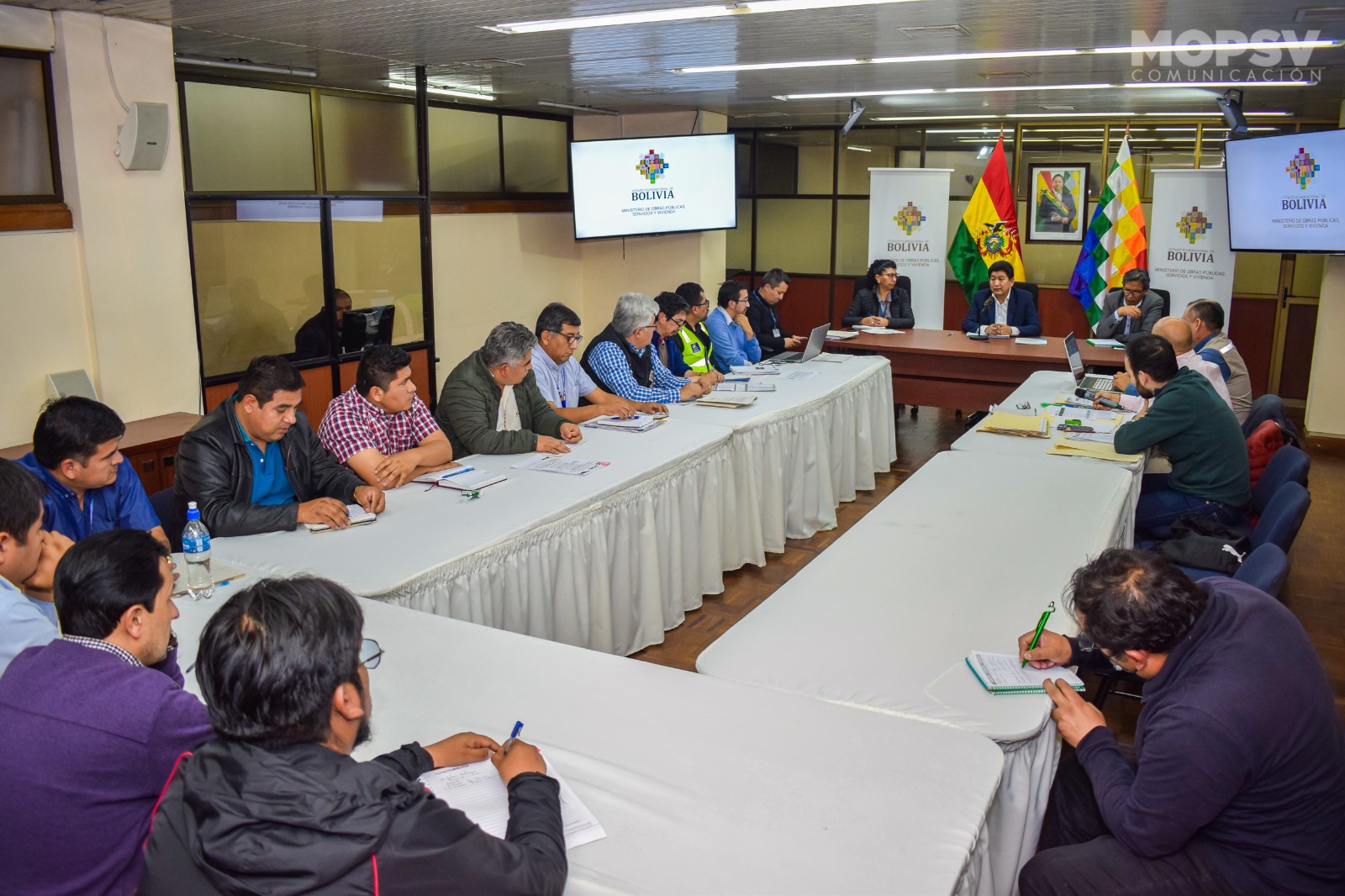 Levantan bloqueos en Santa Cruz tras acuerdo para financiar la construcción de la vía Okinawa-Los Troncos