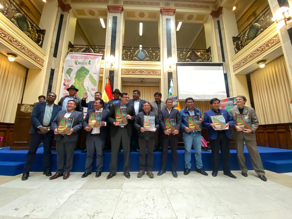 Presentan el Atlas Productivo para apuntalar el desarrollo del departamento de La Paz rumbo al 2030