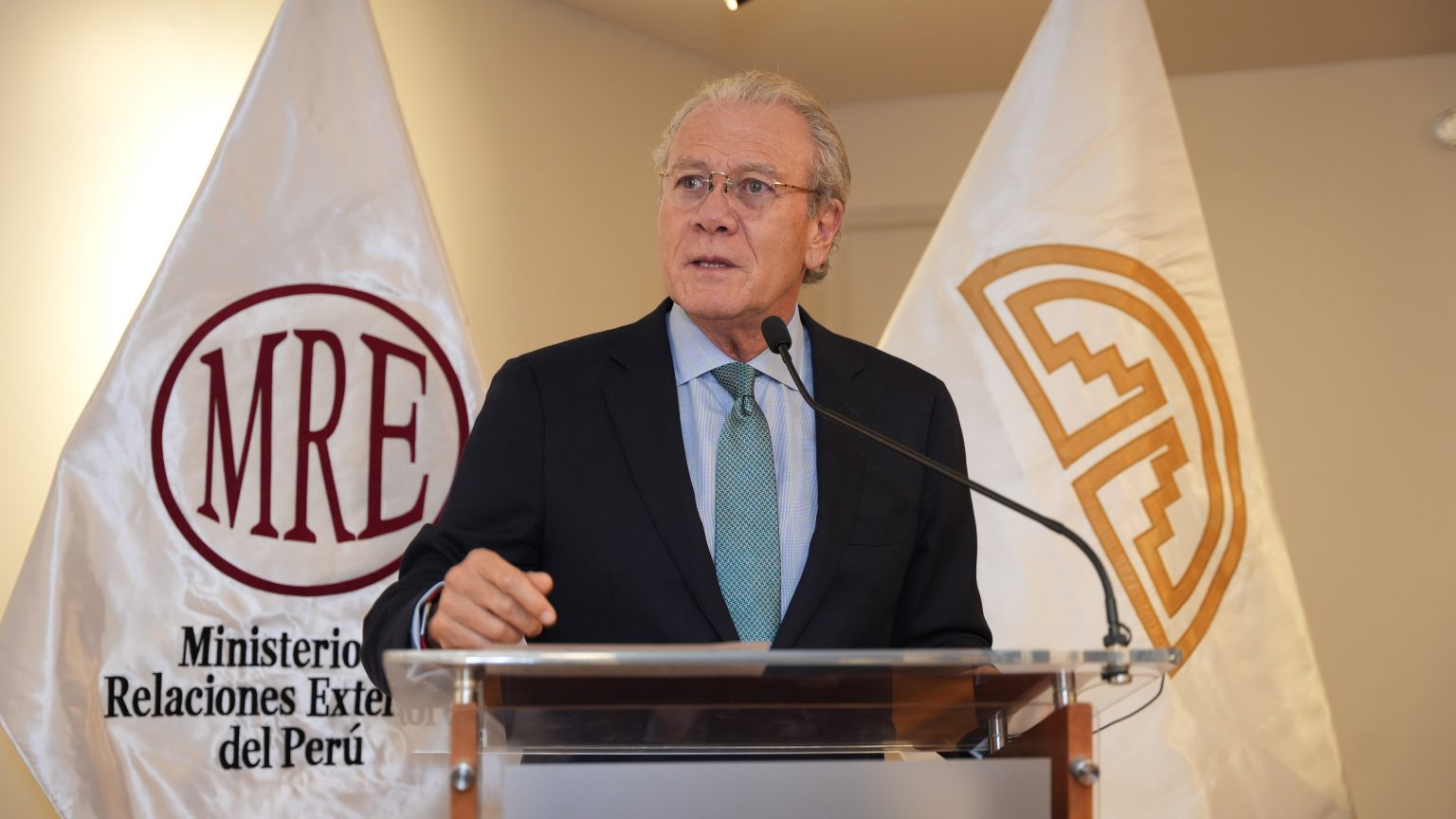 El nuevo secretario general de la CAN, Gonzalo Gutiérrez Reinel. Foto: CAN.