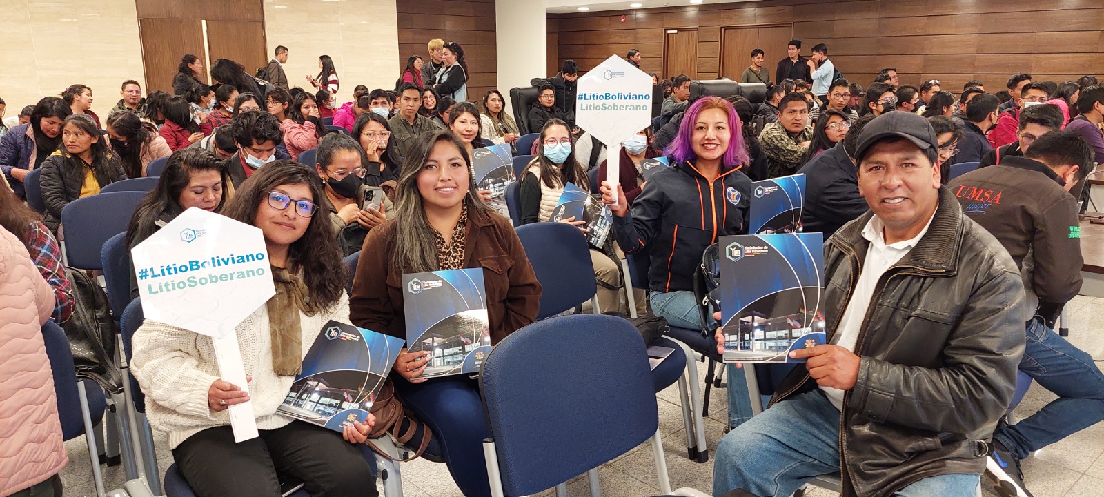 YLB: “La industrialización del litio necesitará profesionales bolivianos preparados y comprometidos”