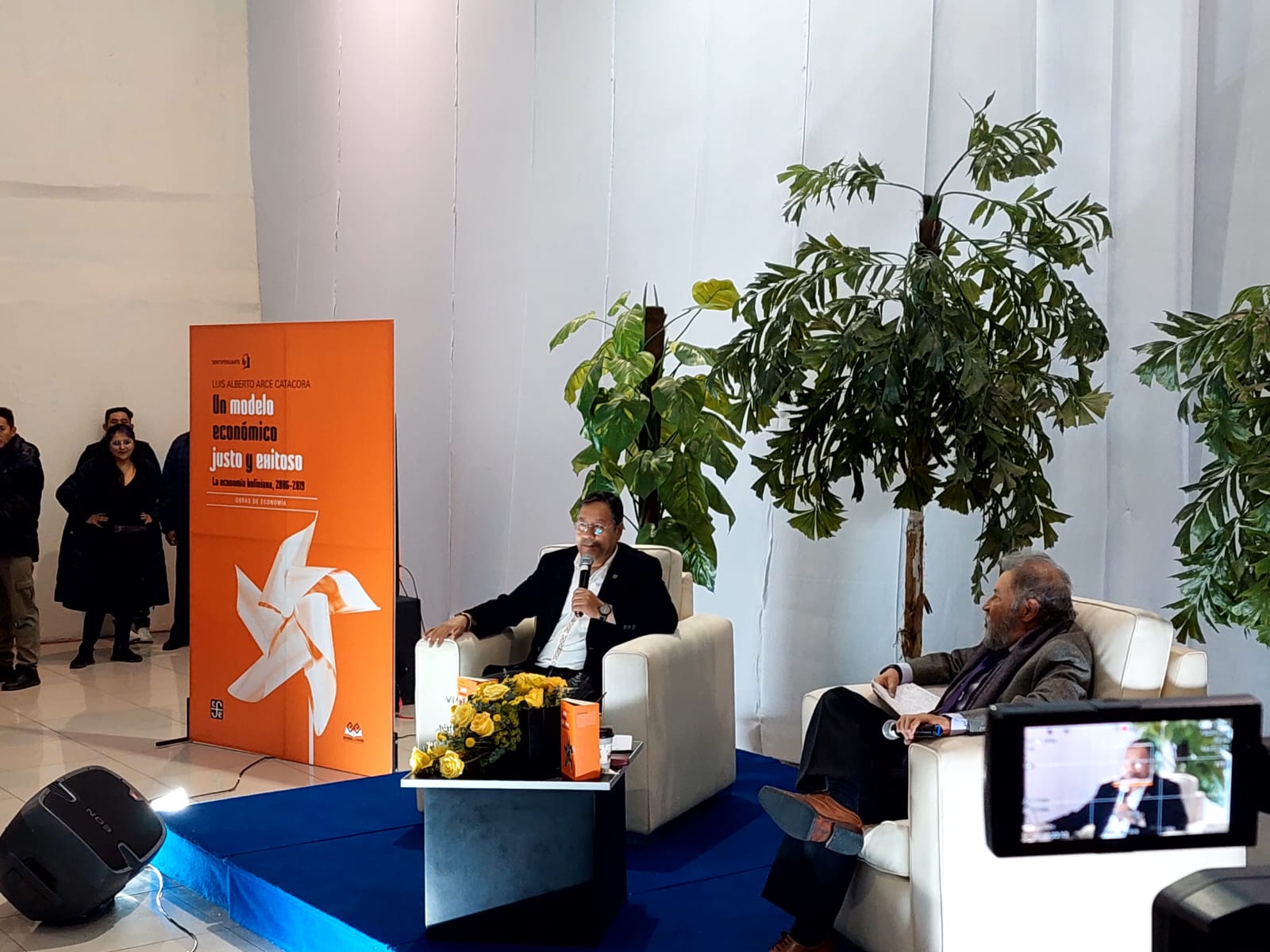 Presidente presenta su libro “Un modelo económico justo y exitoso”, “inspirado en la lucha del pueblo boliviano”