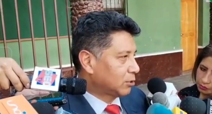 Policía interviene clínica por presuntos abortos clandestinos y aprehende a 10 personas 