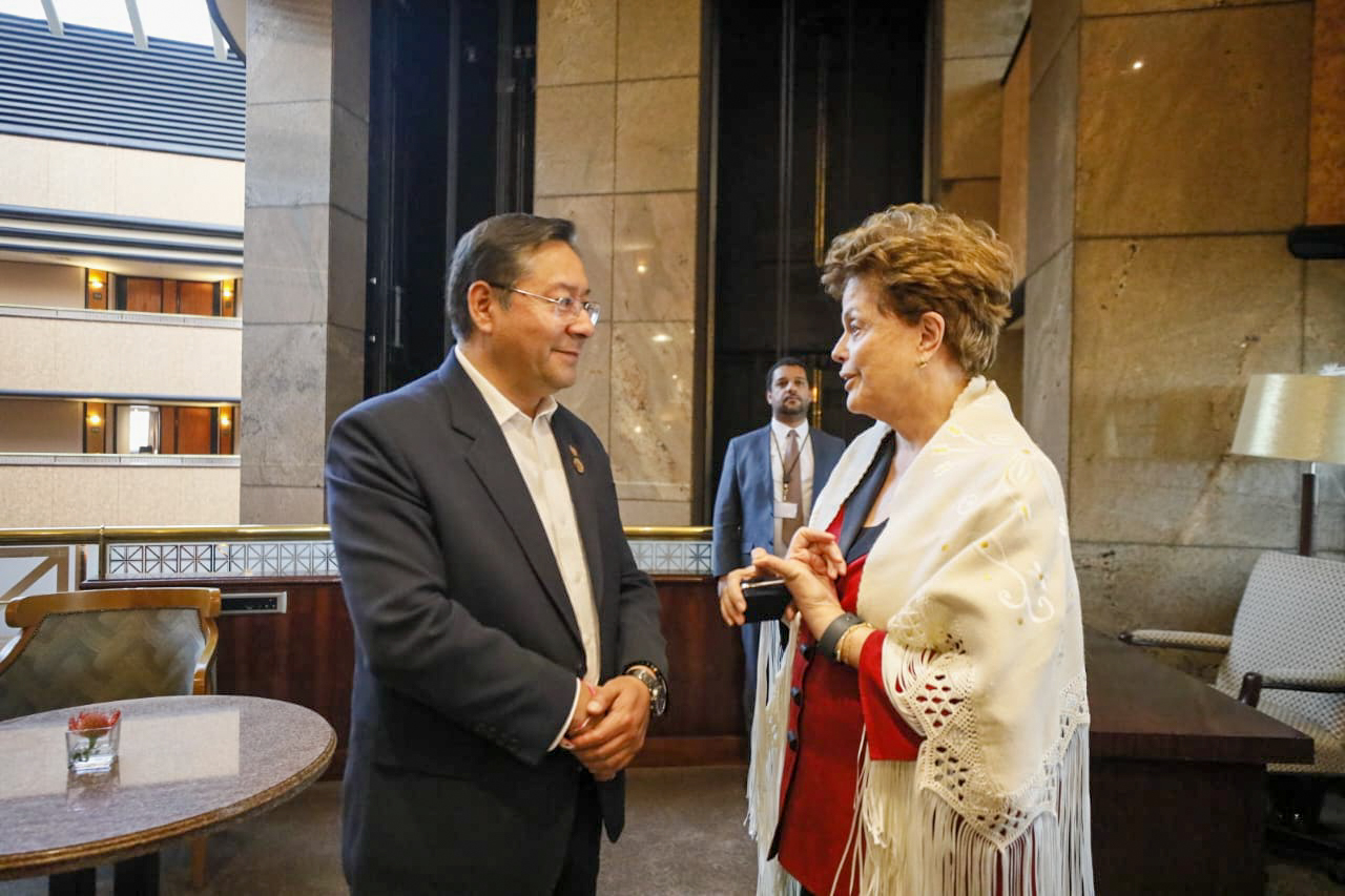 Bolivia inicia gestiones para formar parte del Banco de los BRICS