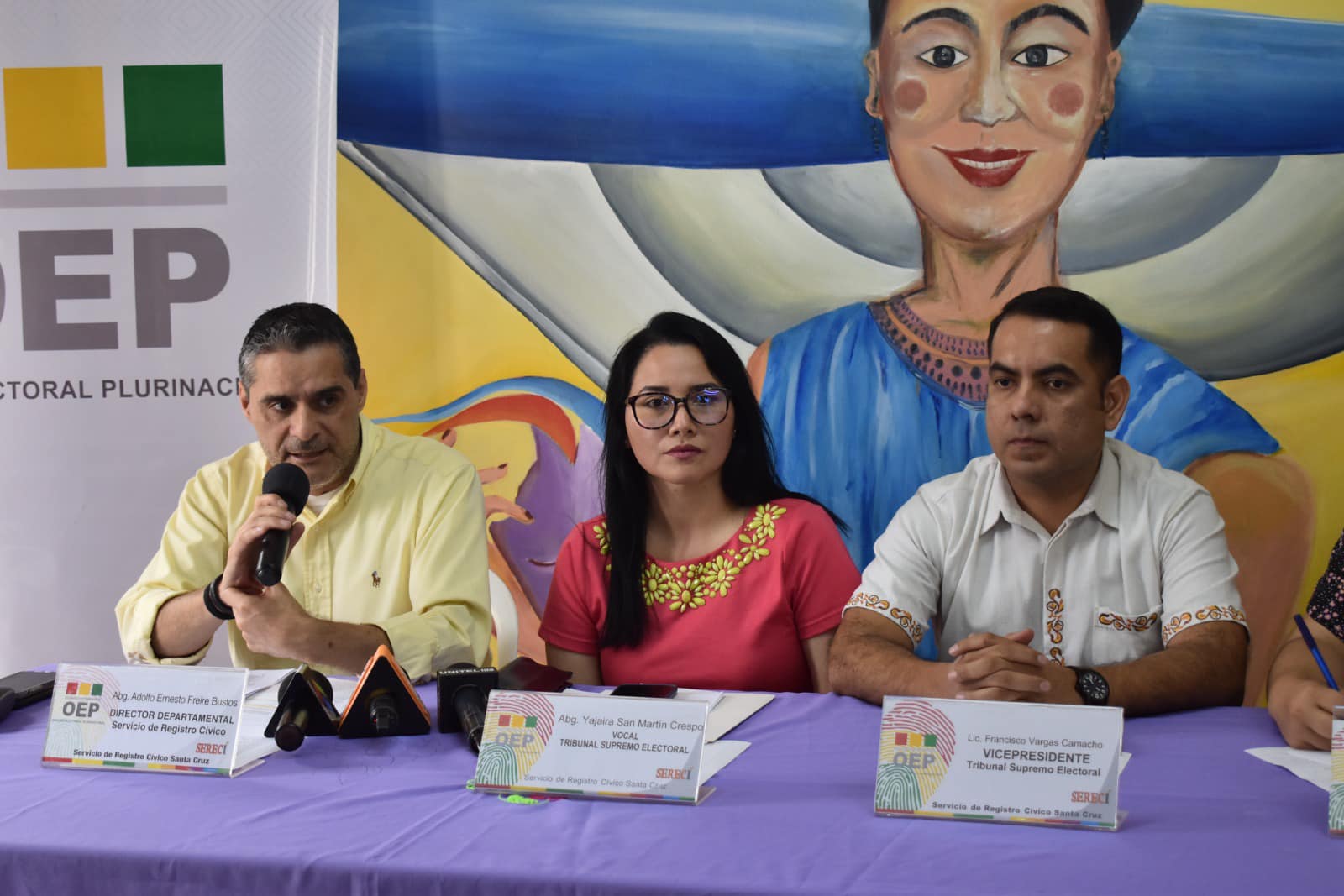 TSE y la Casa de la Mujer de Santa Cruz activan la campaña Mujeres con Identidad