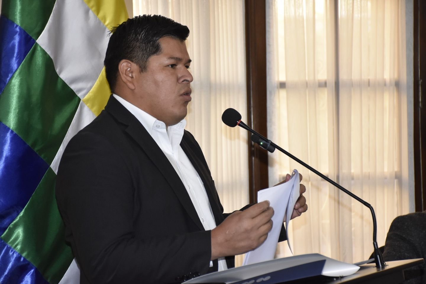 Bolivia y Perú acuerdan intercambio de información en línea sobre vuelos irregulares 