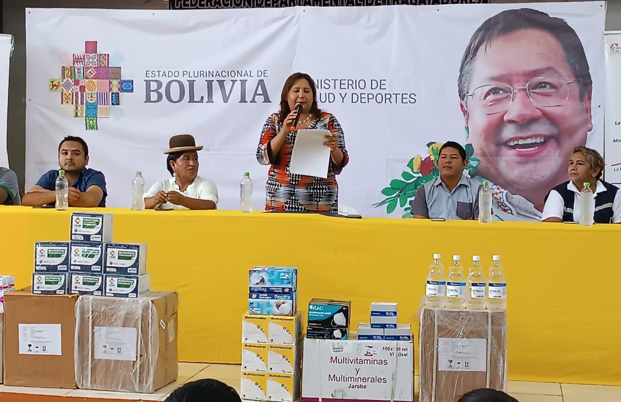 Gobierno entrega medicamentos e insumos a los 15 municipios de Pando para fortalecer sus centros de salud