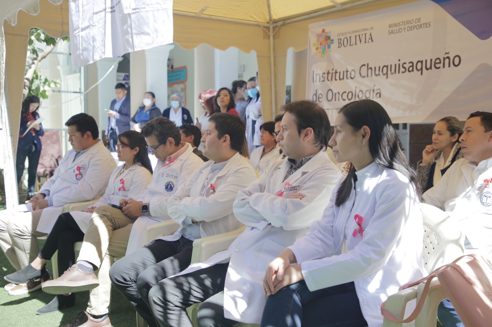 Instituto Oncológico de Chuquisaca se beneficia con ítems de especialistas para reforzar lucha contra el cáncer