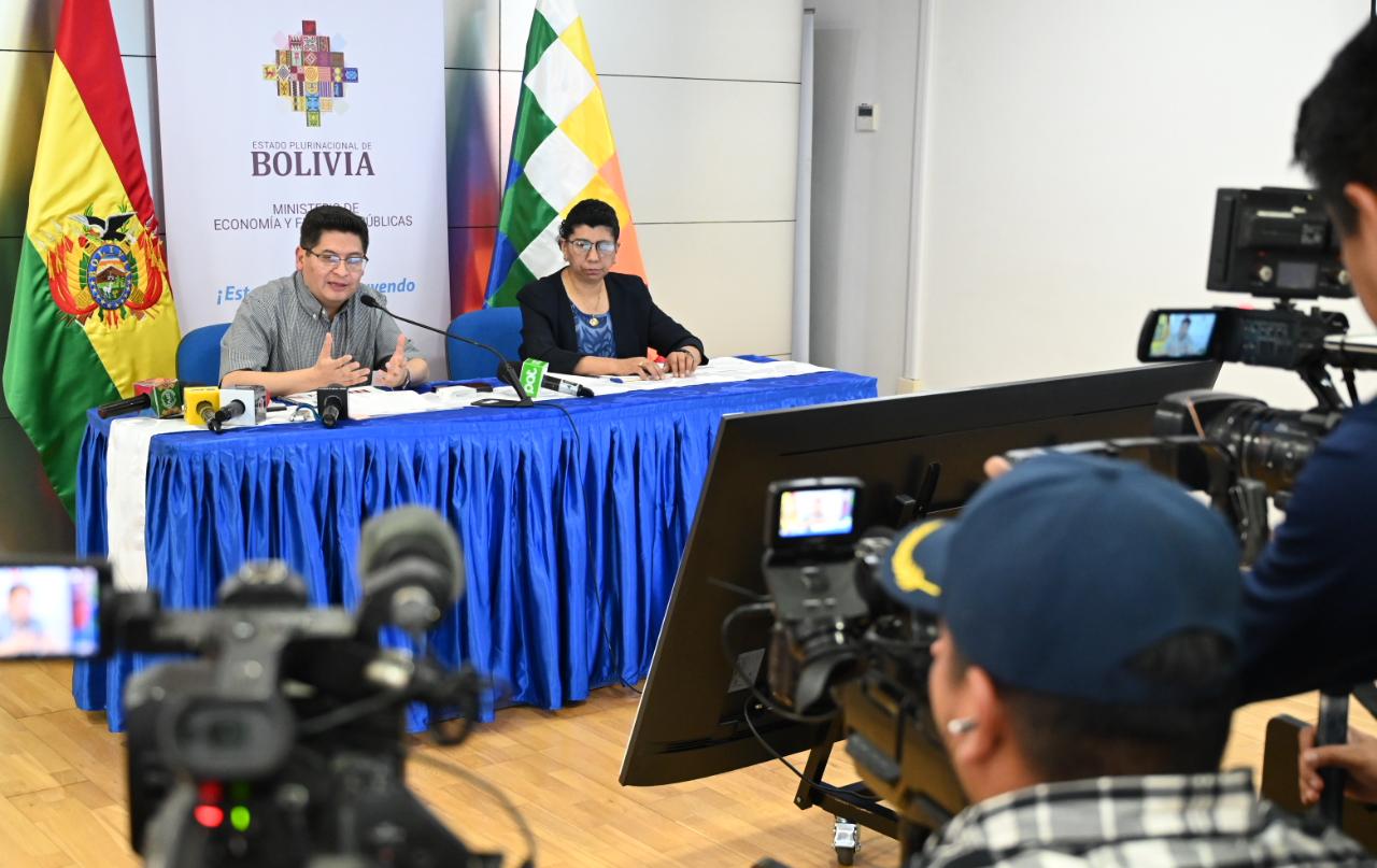 Municipios y universidad de Santa Cruz recibirán más recursos en 2024 según estimaciones del techo presupuestario